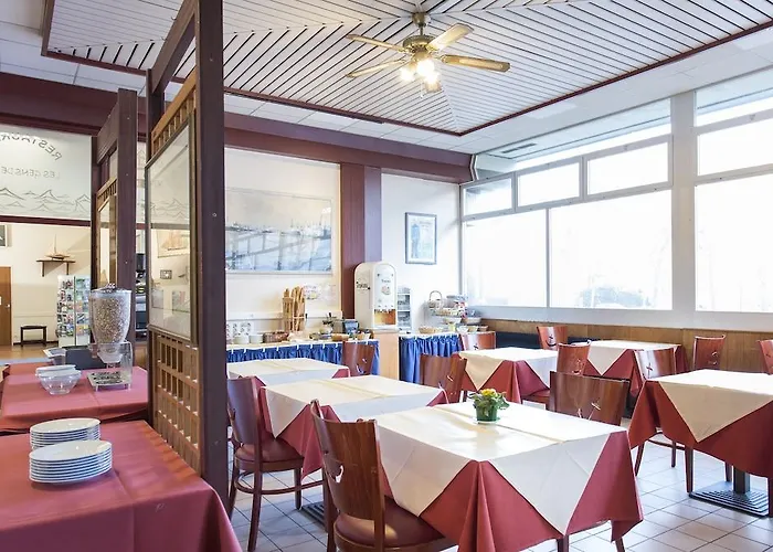 Hotel Les Gens De By Popinns 2*