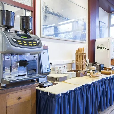 Les Gens De By Popinns