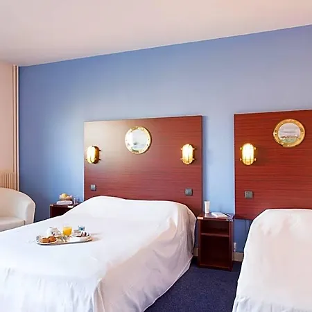 Hotel Les Gens De By Popinns
