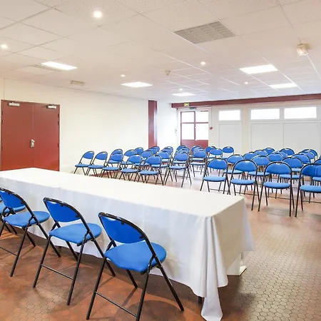 Hotel Les Gens De By Popinns 2*