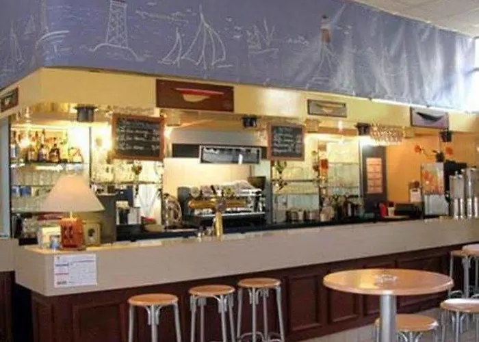 Les Gens De By Popinns