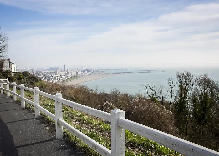 Hotel Les Gens De By Popinns 2*