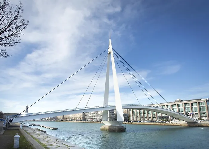 Les Gens De By Popinns