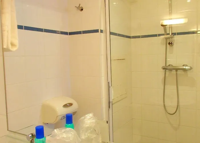 Hotel Les Gens De By Popinns Le Havre