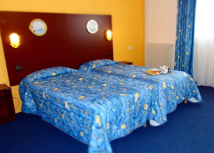 Les Gens De By Popinns